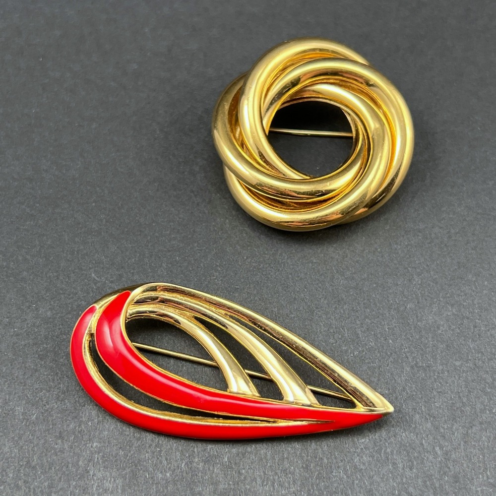 Vintage Brooch Lot of 2 Gold Tone Red Enamel Signed Trifari Napier